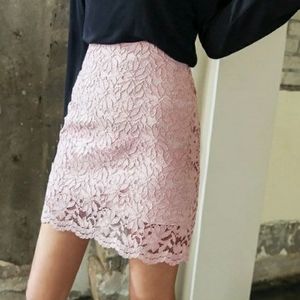 Pastel Pink Floral Lace Overlay Pencil Miniskirt Size Small